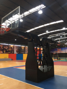 槍式電動(dòng)液壓籃球架